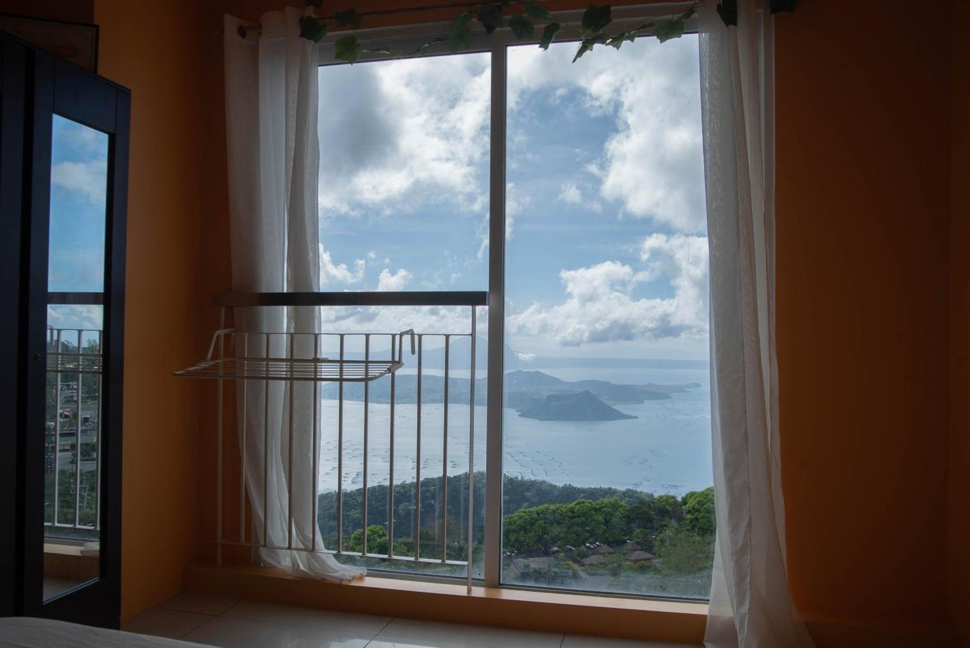 Wind Residences For Rent - Luiice Тагайтай Экстерьер фото